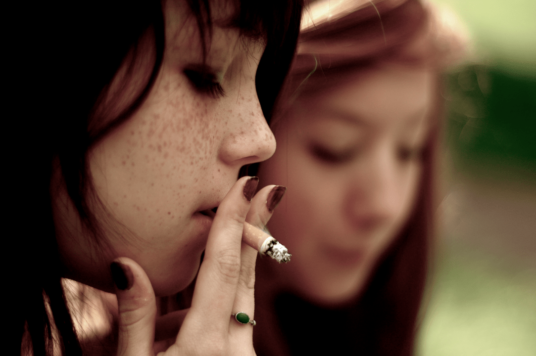 γιατί καπνίζουν οι έφηβοι